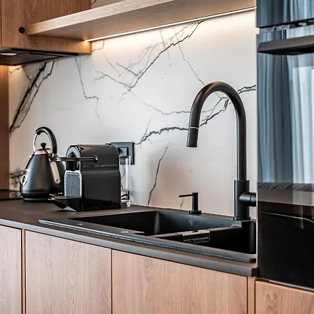 Sky Near Center Apartment