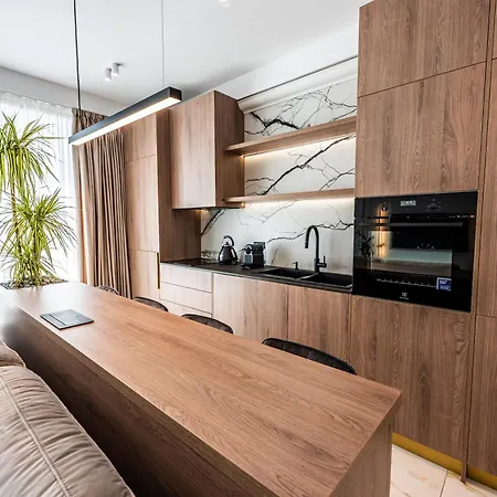 Sky Near Center Apartment *