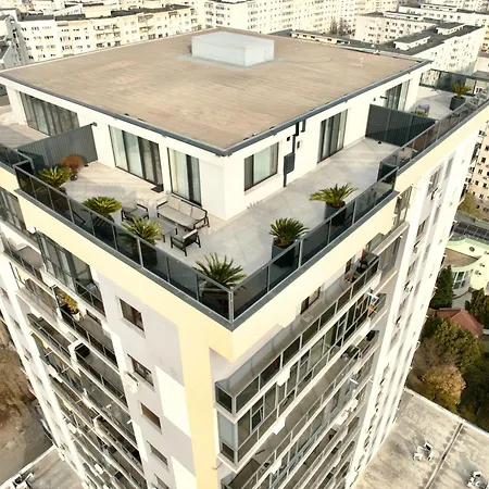 Sky Near Center 公寓 *