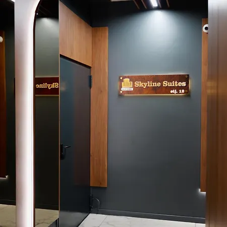 Sky Near Center Apartment