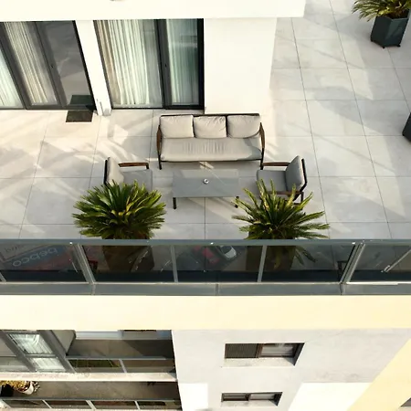 Sky Near Center Apartment Bucharest