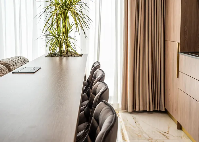 Sky Near Center Apartament