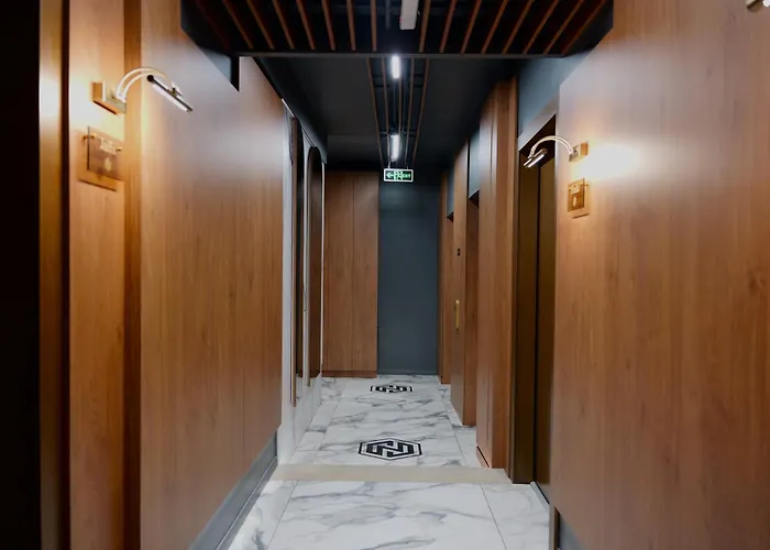 Sky Near Center Бухарест